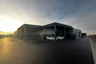 Komplex montovanych hal