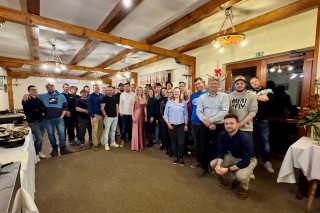 Tým Unihal na vánočním večírku 2025