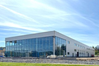 hala autosalon, autoservis