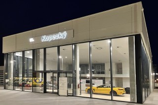 montovaný autosalon Kopecký