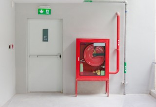 Požárně bezpečnostní řešení haly