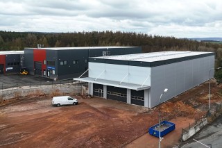 hala pro skladování dřeva + regály