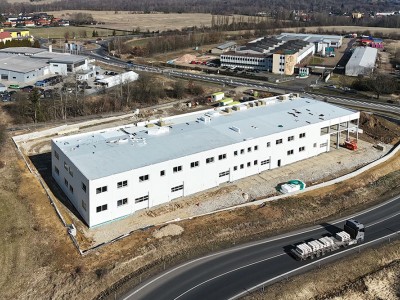 Výstavba montovaných hal v ČR: aktuální projekty 2026