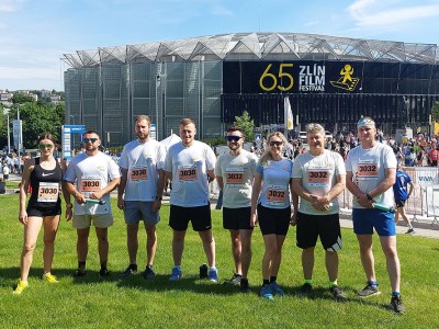 Unihal na Zlínském půlmaratonu 2025: Nešlo jen o kilometry, ale o lidi!