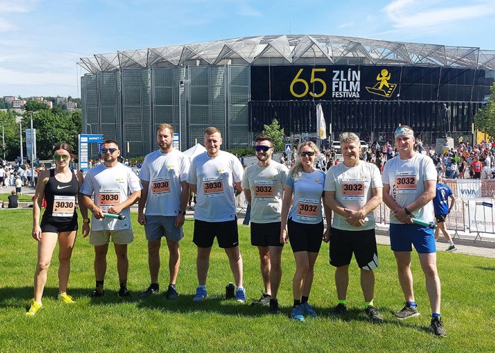 Unihal na Zlínském půlmaratonu 2025: Nešlo jen o kilometry, ale o lidi!