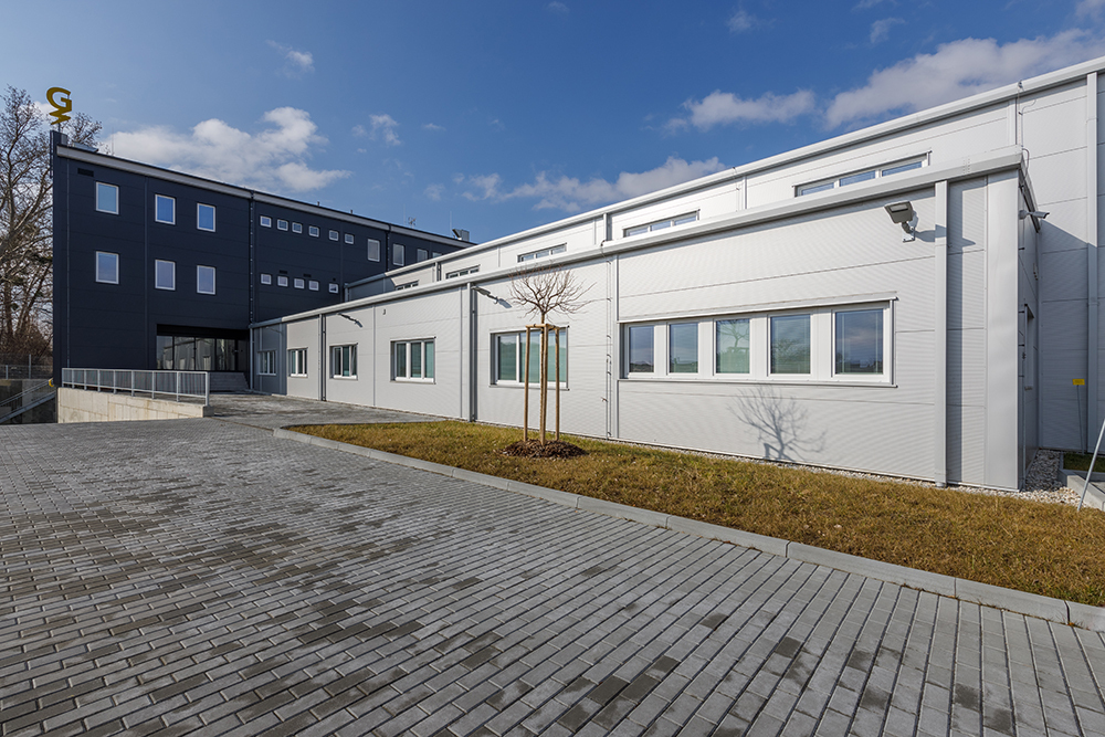 Administrativní budova s průmyslovou halou Global Business v Kroměříži